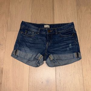 Women’s Gap Denim Shorts (Size 4/27)